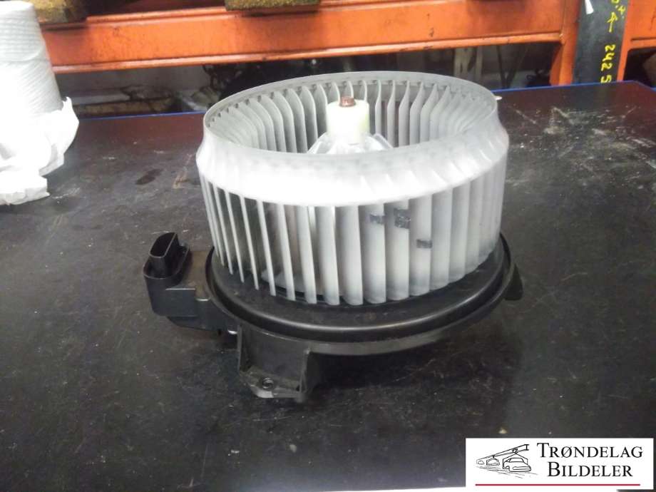 Varmeapparat motor til Toyota Auris 2015-2019 (Type II, Fase 2)  (AV272700-8085|)