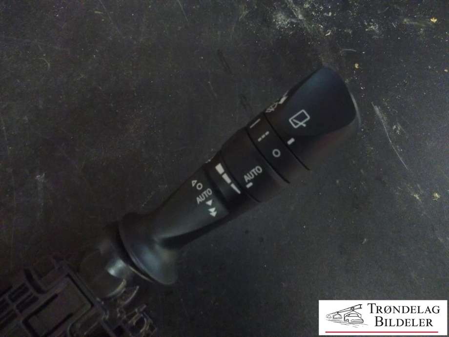 Bryter combi til Toyota Auris 2015-2019 (Type II, Fase 2)  (89245-02060|)