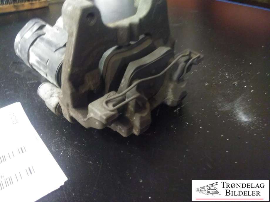 Bremsecaliper venstre bak, elektrisk til Škoda Superb 2015-->> (Type III)  (3Q0 615 423|5G0 615 425|5G0 615 425 SL7|3Q0 998 281|8V0 998 281|300X12MM)