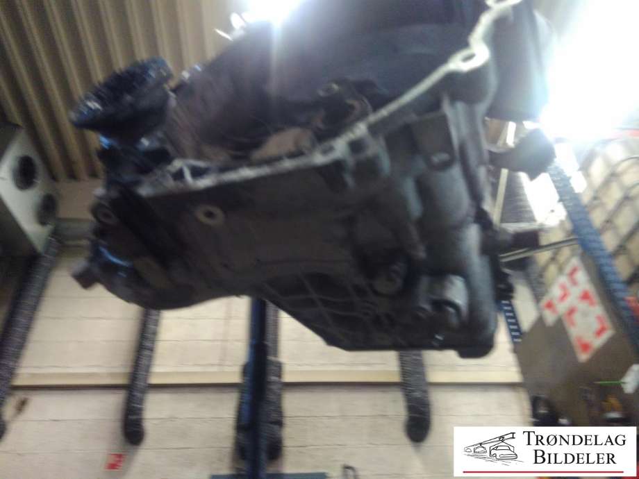 Girkasse manuell 6-trinn til VW Golf VII 2012-2017 (Fase 1)  (MYF|0AJ 300 042 G|)
