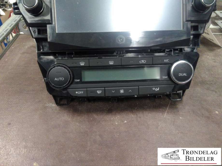 Bilstereo til Toyota Avensis 2015-2019 (Type III, Fase 2)  (TOYOTA|8614005250|CV-VS65F6AE|)