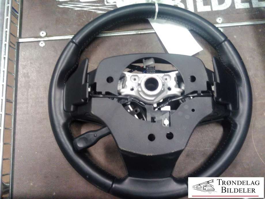Ratt til Toyota Avensis 2015-2019 (Type III, Fase 2)  (45100-05A10-C1|)