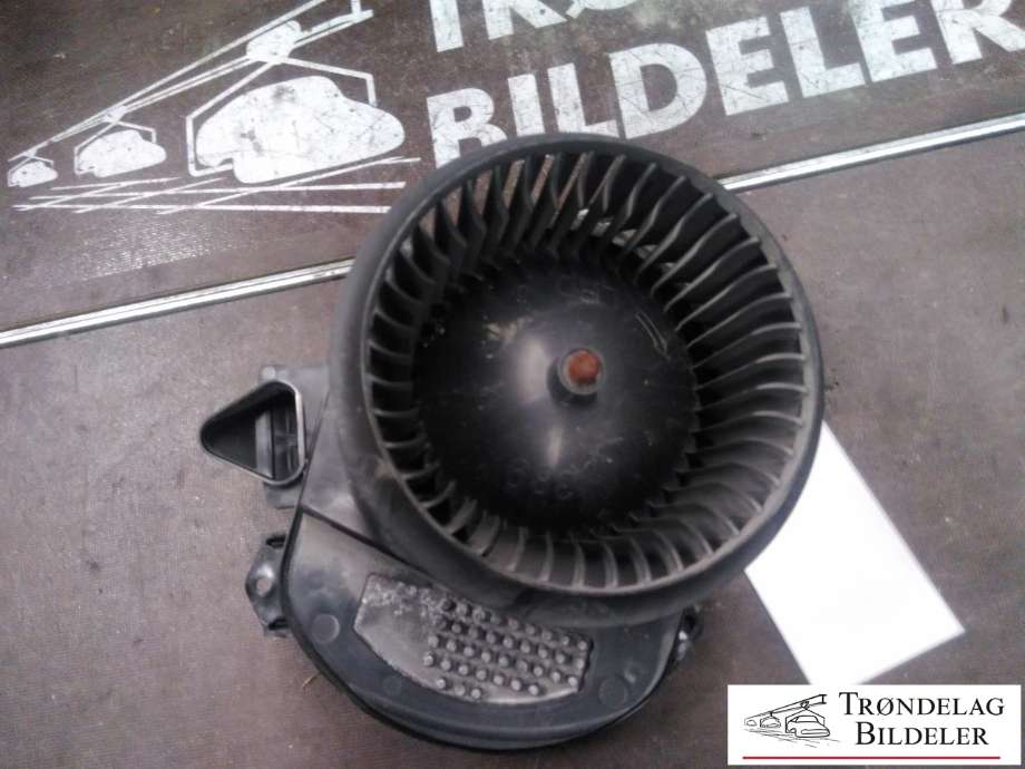 Varmeapparat motor til Mercedes B-Klasse 2011-2018 (W246) (W246) (DENSO|A 246 906 42 00|CZ116360-0754|)