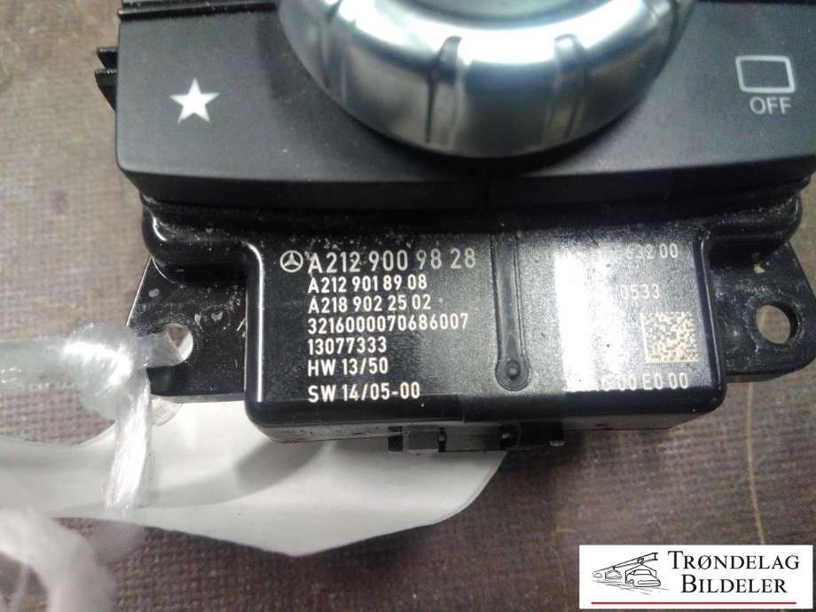 Bilstereo navigasjon betjeningspanel til Mercedes E-Klasse 2013-2016 (Fase 2) (W212) (W212) (A 212 900 98 28|)