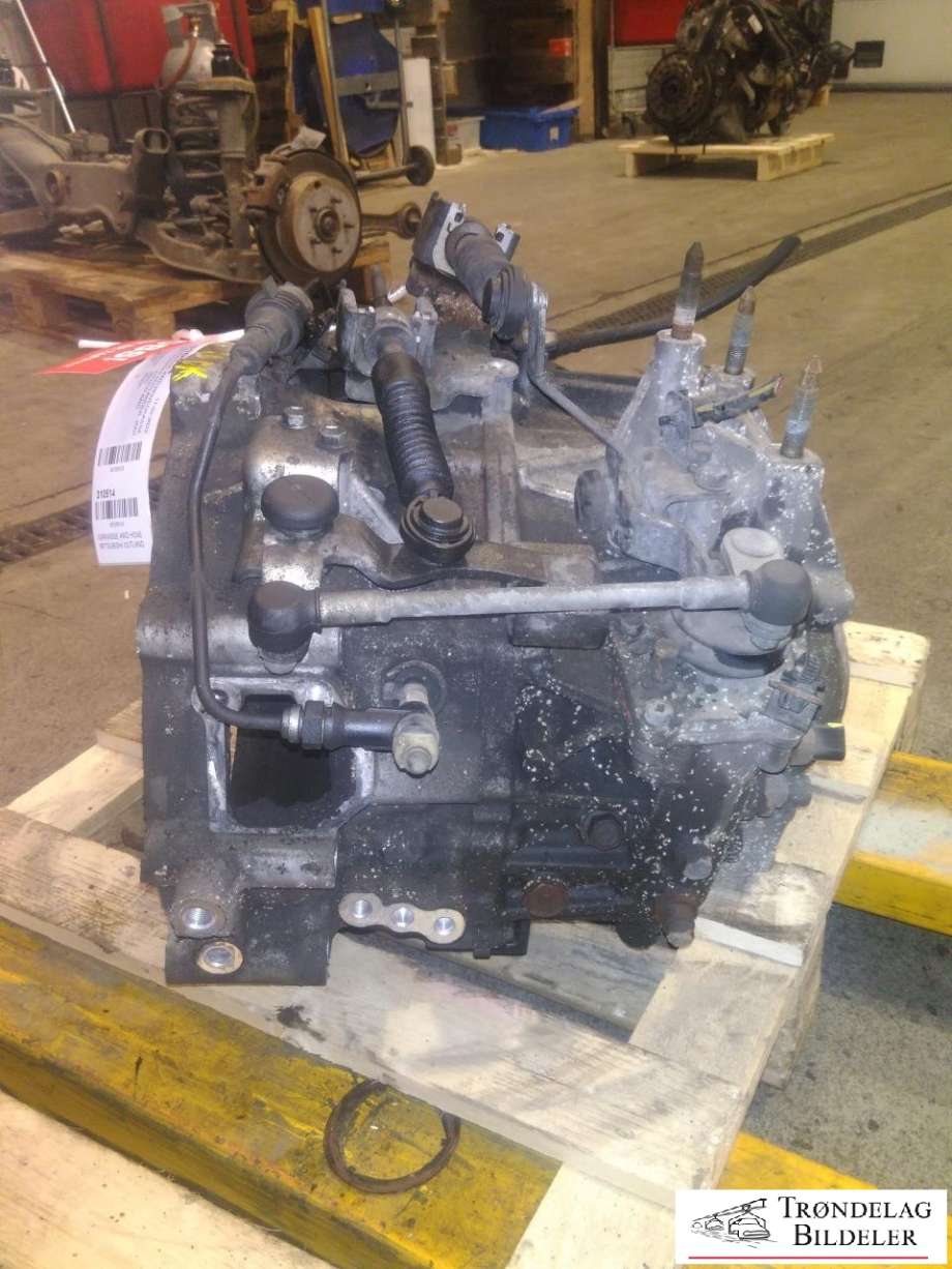 Girkasse 4WD hovedkasse til Mitsubishi Outlander 2007-2010 (Type II, Fase 1)  (2500A092|W6MBA1ACZ|)