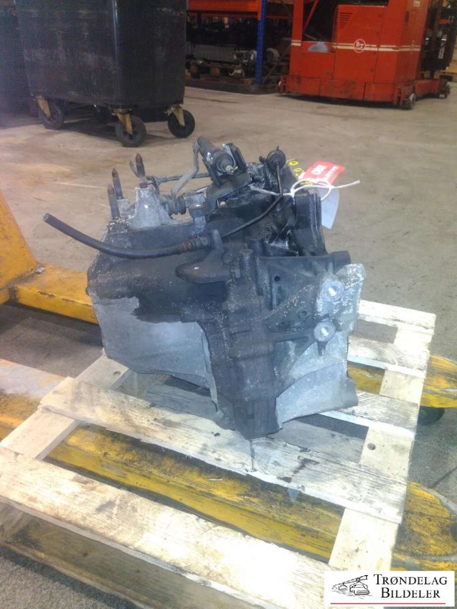 Girkasse 4WD hovedkasse til Mitsubishi Outlander 2007-2010 (Type II, Fase 1)  (2500A092|W6MBA1ACZ|)