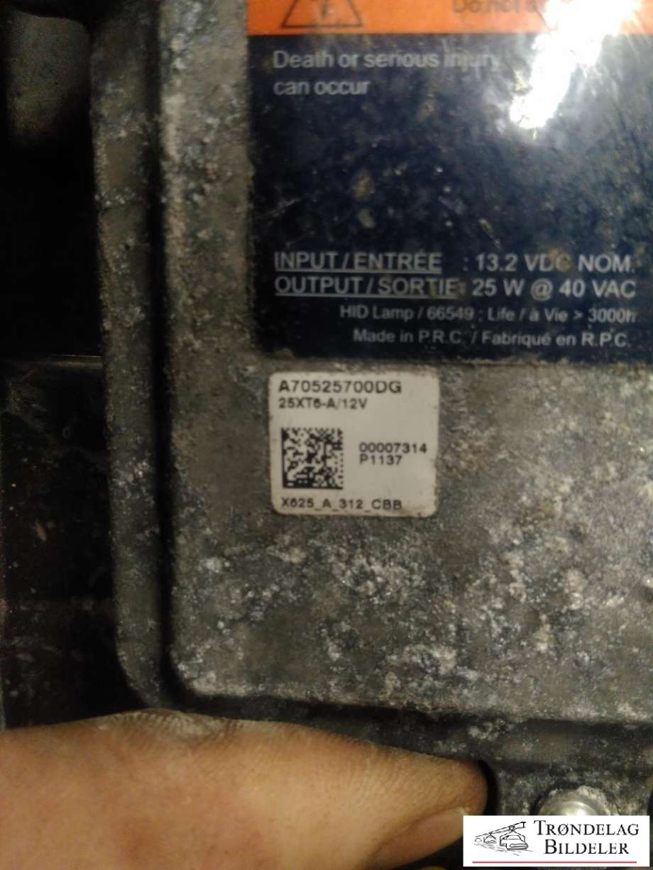 Frontlykt venstre xenon til Ford Focus, electric 2012-2018  (CM58-13D155-AB|)