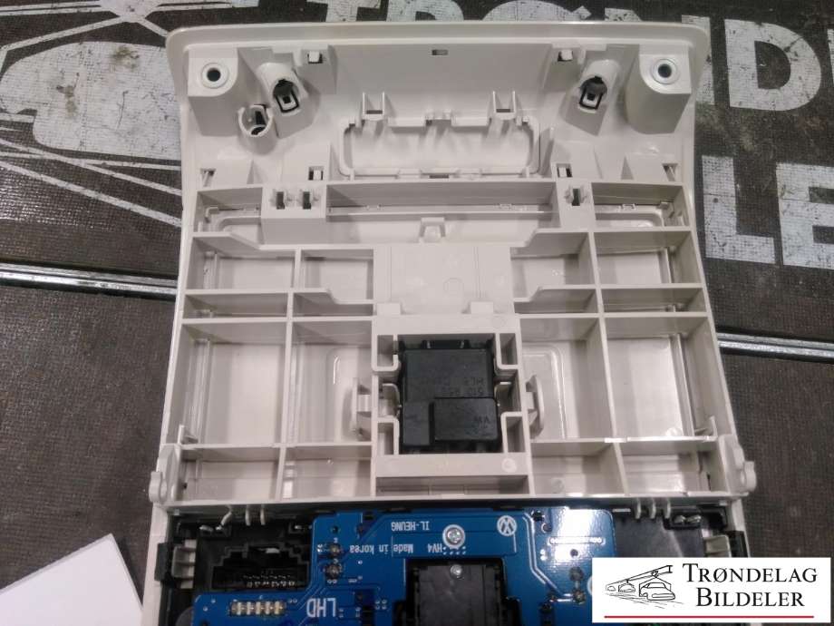 Taklyspanel til VW Passat 2015-2019 (Fase 1) (B8) (B8) (3B0 035 711 B|510 959 620|)