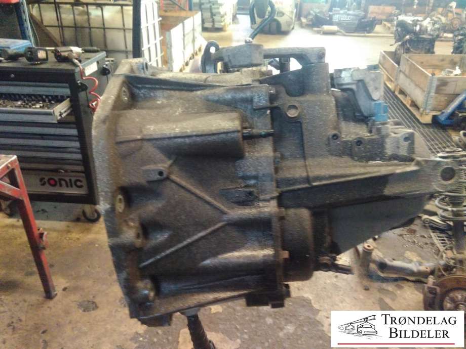 Girkasse 4WD komplett til Nissan Qashqai 2007-2010 (Type I, Fase 1)  (6MT|)