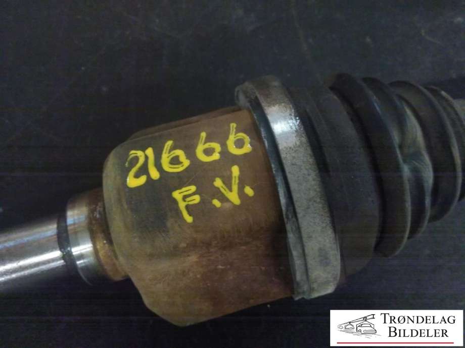 Drivaksel venstre foran, diesel/manuell til Peugeot 308 2013-2021 (Type II)  