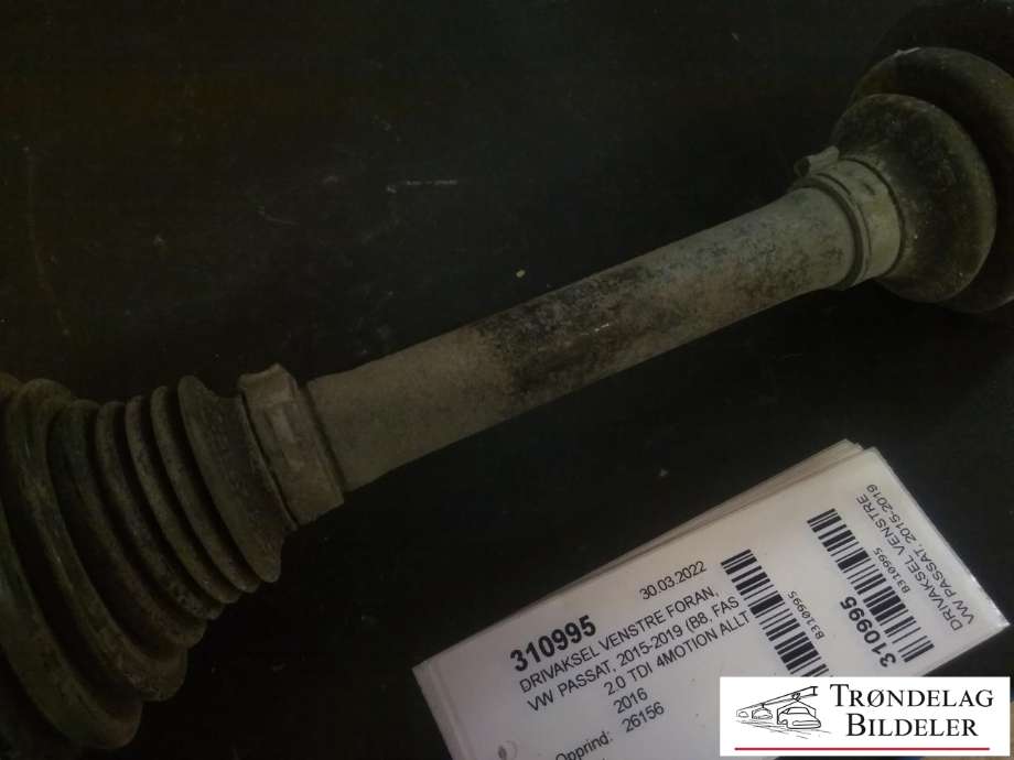 Drivaksel venstre foran, diesel/automat til VW Passat 2015-2019 (Fase 1) (B8) (B8)