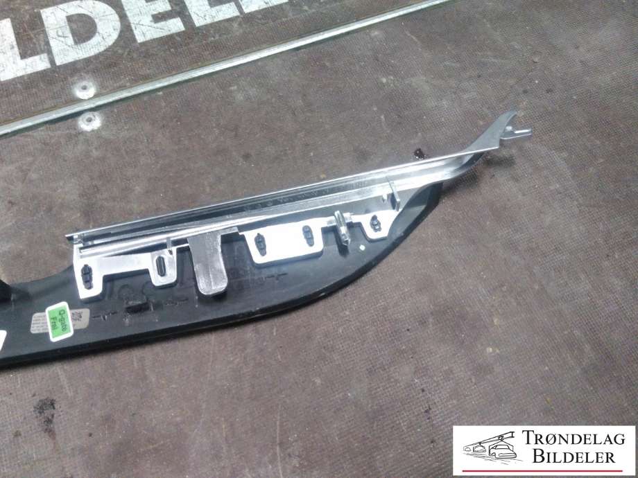 Deksel til BMW 7-Serie 2015-->> (G11/G12) (G11/G12) (9301739-07|)
