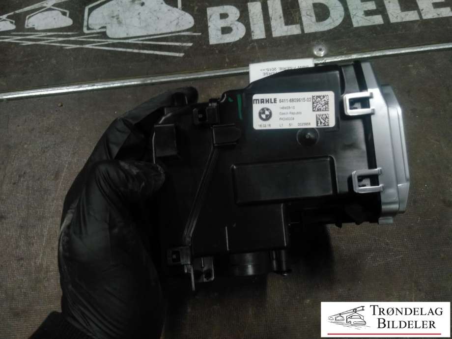 Dashbord diverse til BMW 7-Serie 2015-->> (G11/G12) (G11/G12) (MAHLE|6411-6809615-02|149403-10|)