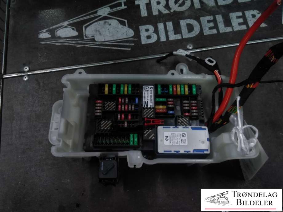 Sikringsboks til BMW 7-Serie 2015-->> (G11/G12) (G11/G12) (BMW|6114 9377503-02|16B032AA0731|6135-9119024)