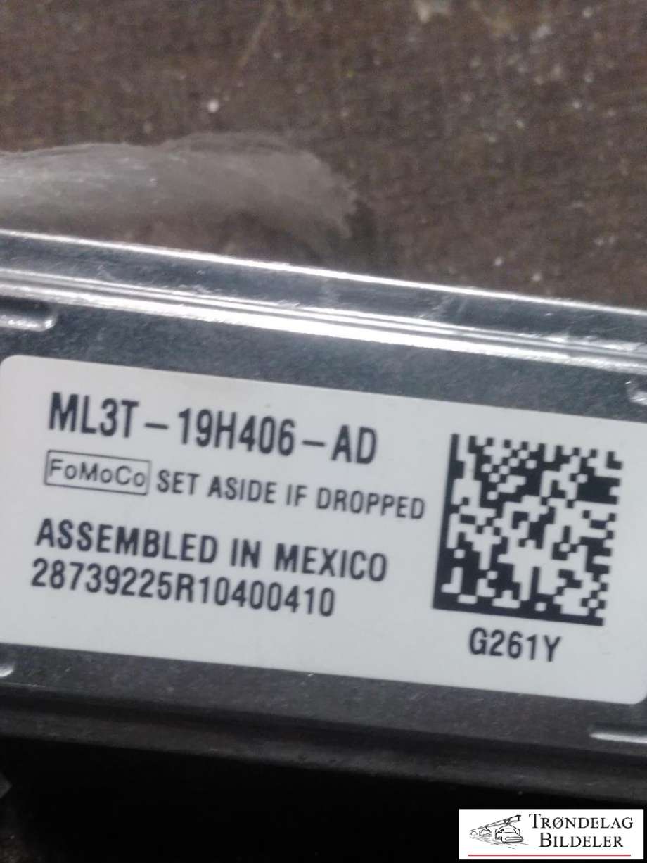 Parkeringskamera foran til Ford Mustang Mach-e 2020-->>  (FOMOCO|ML3T-19H406-AD|28739225R10400410|)