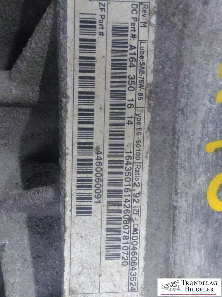 Kardang klokke bak til Mercedes R-Klasse 2006-2013 (W251) (W251) (A 164 350 16 14|)