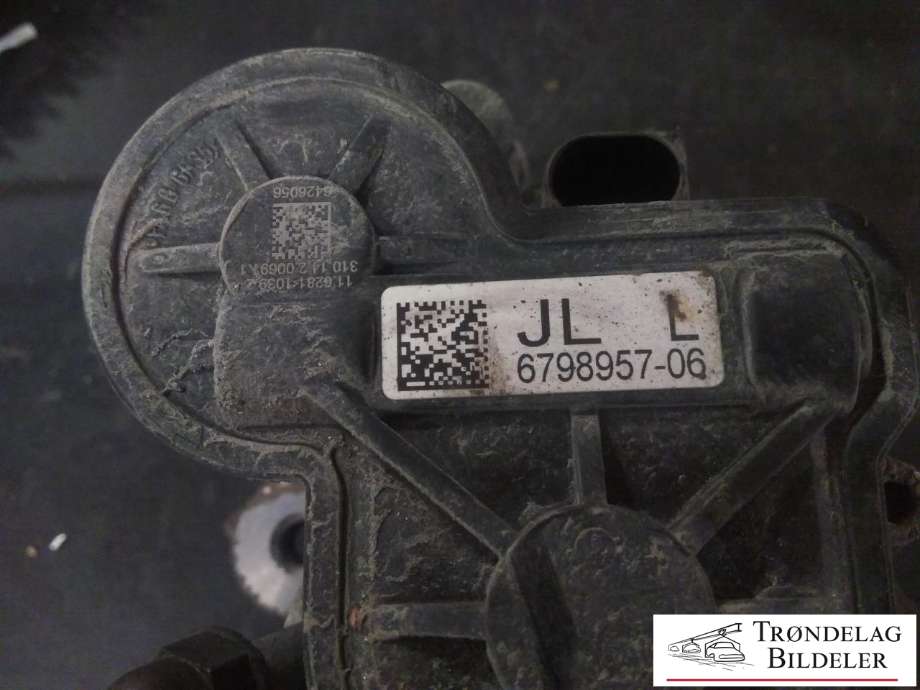 Bremsecaliper venstre bak, elektrisk til BMW 2-Serie, Active/Gran Tourer 2014-->> (F45/F46) (F45/F46) (BMW|34 20 6 883 025|34 21 6 860 404|280X10MM)