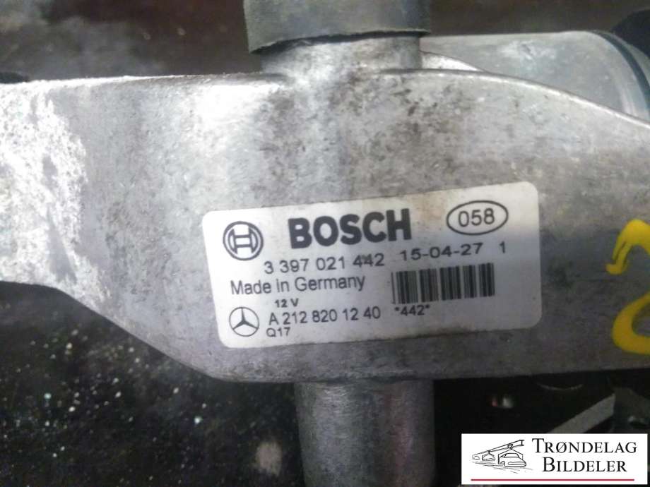 Viskermotor frontrute komplett m/overføring til Mercedes E-Klasse 2013-2016 (Fase 2) (W212) (W212) (BOSCH|3 397 021 442|A 212 820 12 40|)