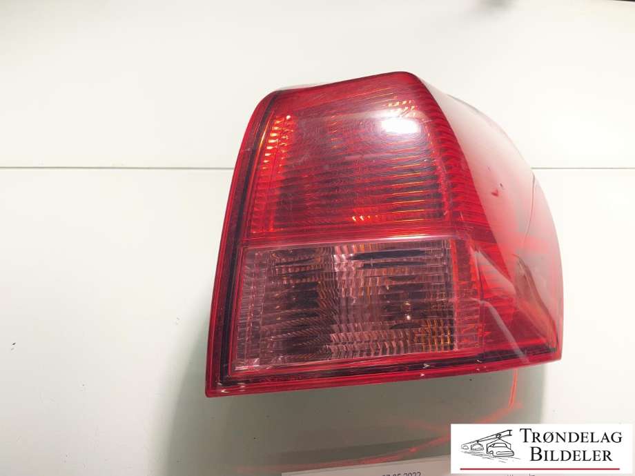Baklykt høyre ytre til Nissan Qashqai 2010-2014 (Type I, Fase 2)  (26550-JD000|26550-EY00A|)