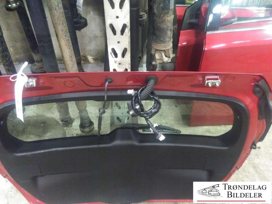 Bakluke combi til Toyota Auris 2015-2019 (Type II, Fase 2)  (67005-02290|)