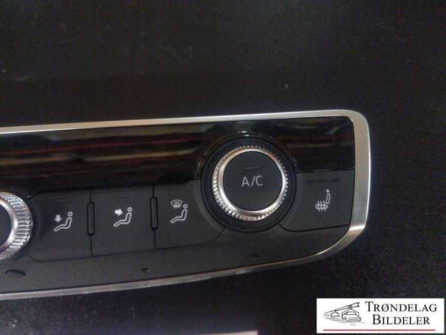 Varmeapparat betjening til Audi A3 2016-2020 (Type III, Fase 2)  (PREH|8V0 820 043 R|90156-150|)