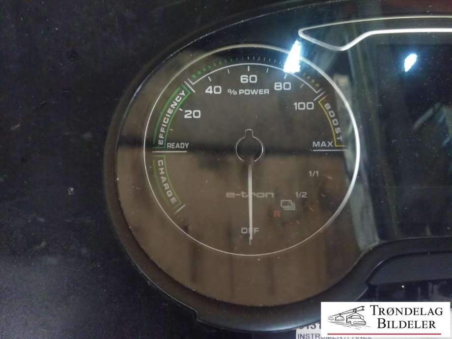 Instrumentpanel til Audi A3 2016-2020 (Type III, Fase 2)  (8V0 920 974 D|A2C13925200|)