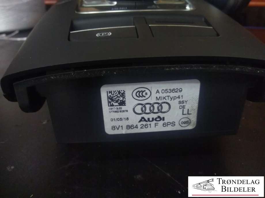 Bilstereo navigasjon betjeningspanel til Audi A3 2016-2020 (Type III, Fase 2)  (8V0 919 614 BB|8V1 713 463 B|)