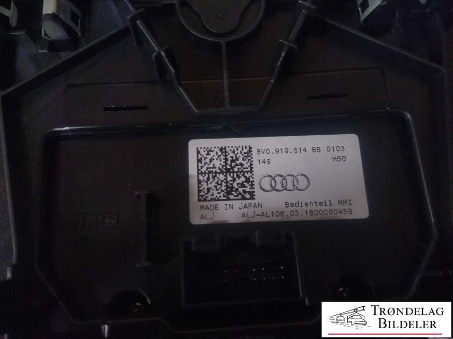 Bilstereo navigasjon betjeningspanel til Audi A3 2016-2020 (Type III, Fase 2)  (8V0 919 614 BB|8V1 713 463 B|)