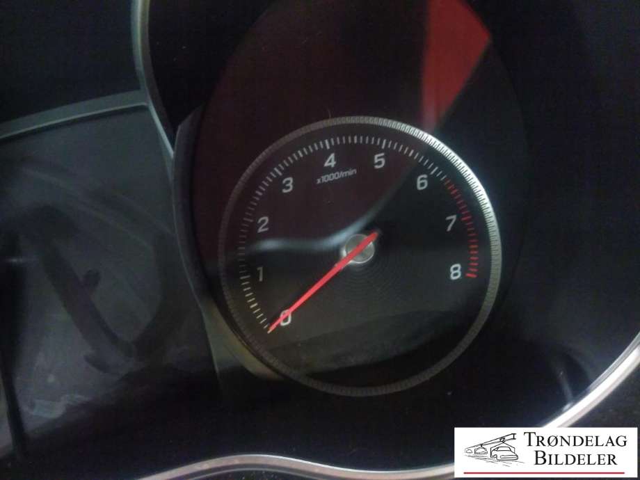 Instrumentpanel til Mercedes C-Klasse 2014-2018 (Fase 1) (W205) (W205) (A 205 900 33 18|A 205 904 14 00|A 205 902 85 04)