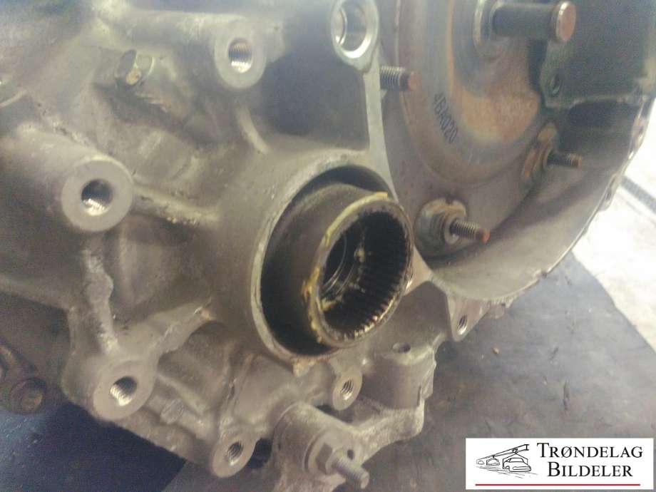 Girkasse 4WD hovedkasse til Volvo V40 2012-2019  (1285141|TG81SC|T14L7617621)