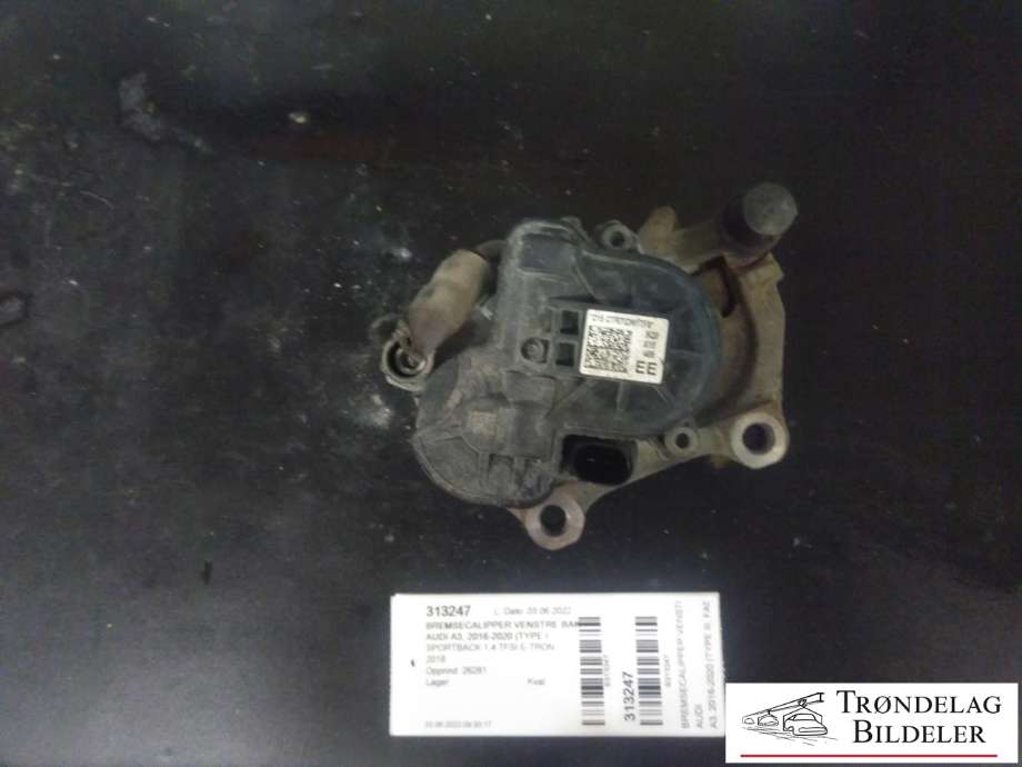 Bremsecaliper venstre bak, elektrisk til Audi A3 2016-2020 (Type III, Fase 2) (8V0 615 423|8V0 615 423 D|8V0 615 425|8V0 615 425 SL7|3Q0 998 281|8V0 998 281|272X10MM)