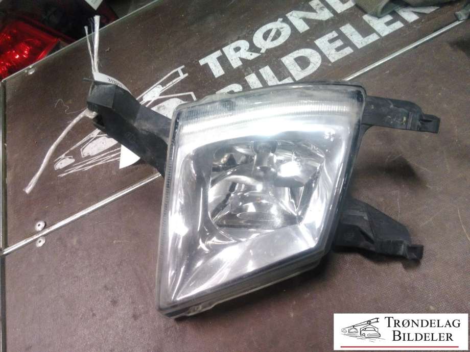 Tåkelykt høyre foran til Peugeot 407 2004-2010 (9641945480-03|)