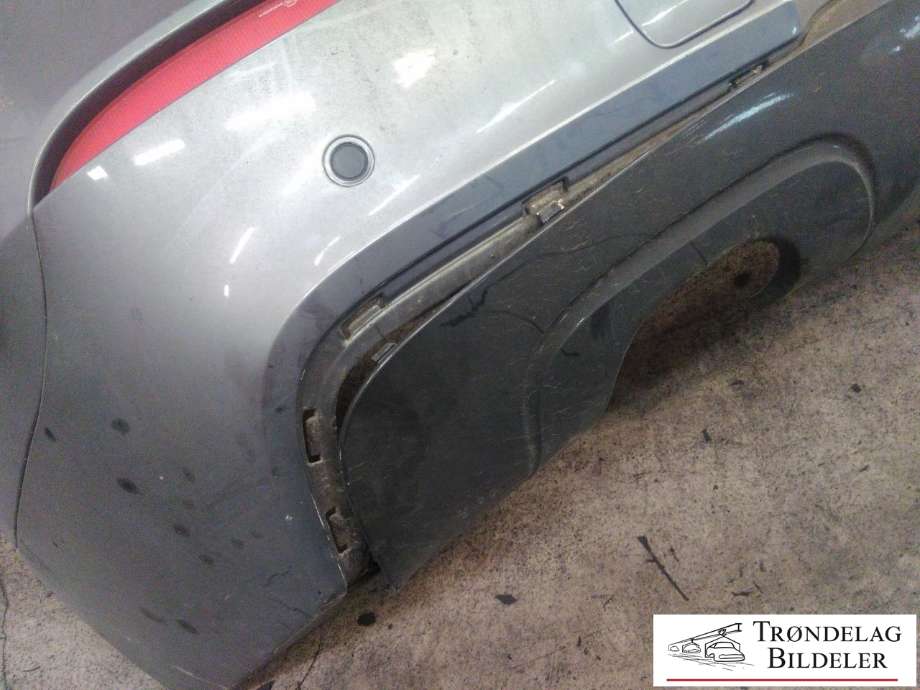 Støtfanger bak til BMW X1 2009-2015 (E84) (E84) (51 12 2 993 568|51 12 8 039 898|51 12 8 038 993)