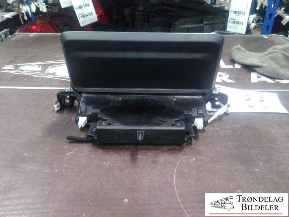 Bilstereo navigasjon skjerm til Peugeot 3008 2016-->> (Type II)  (9828418380-00|503018800213|)