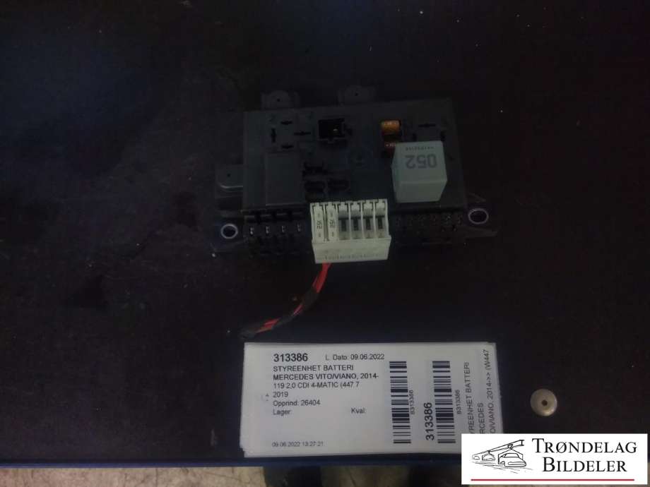 Styreenhet batteri til Mercedes Vito, 2014-->> (W447) (W447) (A 447 906 04 00)