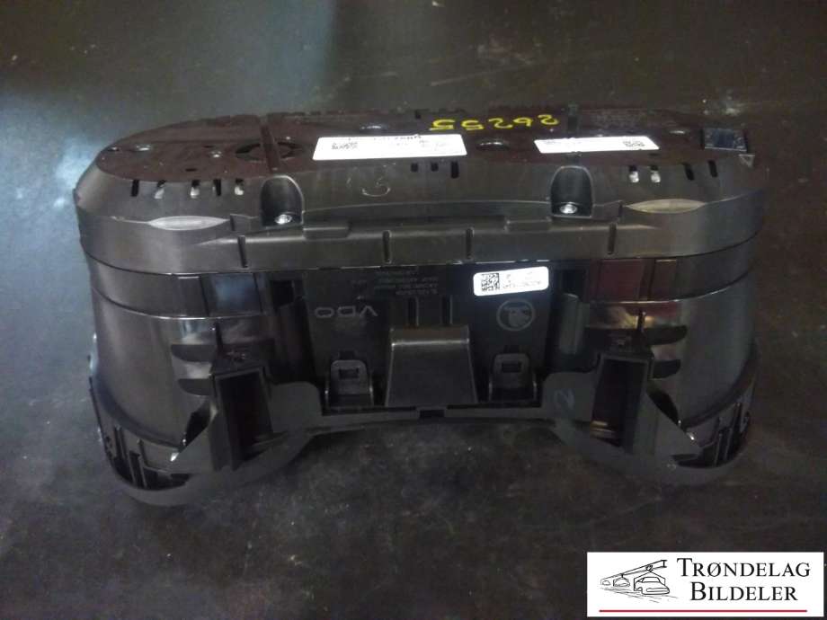Instrumentpanel til Škoda Octavia 2013-2016 (Type III, Fase 1)  (5E0 920 758 B|)