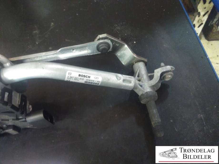 Viskermotor frontrute komplett m/overføring til Peugeot 2008 2013-2019 (Type I)  (BOSCH|0 390 241 589|)