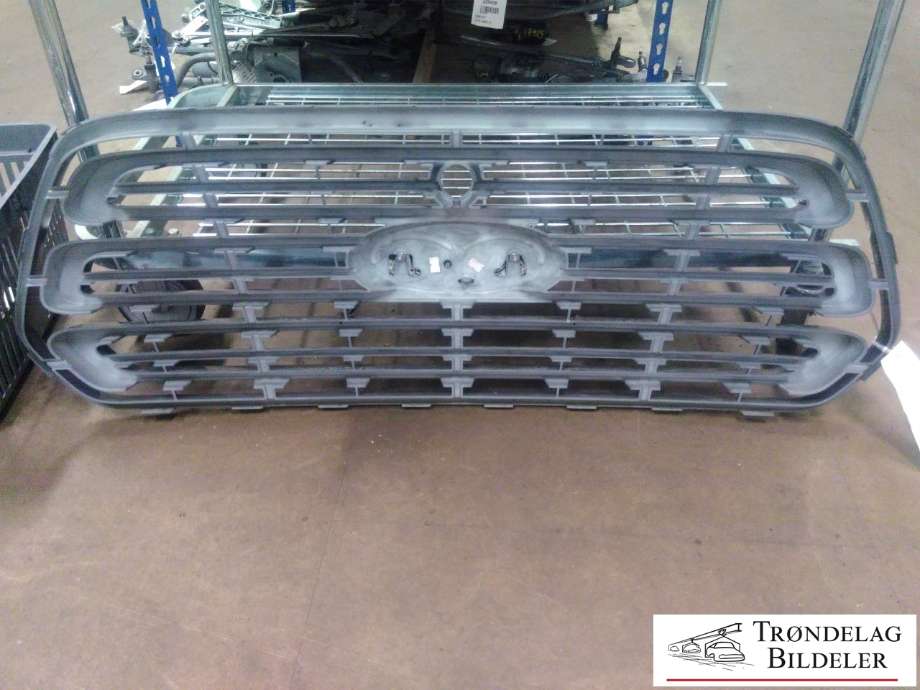 Grill til Ford Transit 2014-->>  