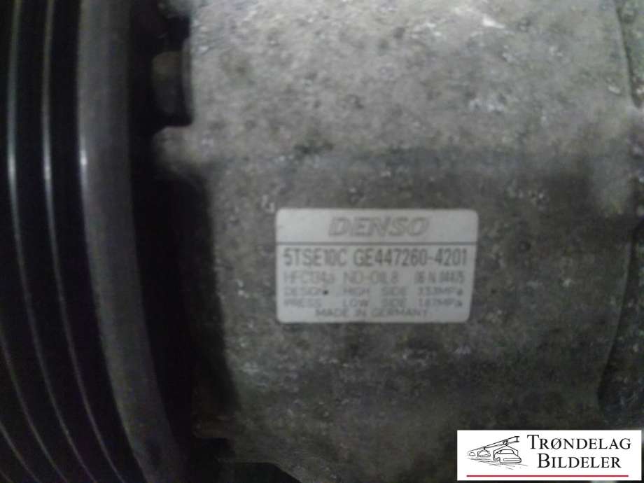 Aircondition kompressor til Toyota Yaris 2012-2014 (Type III, Fase 1)  (883100D410|8831052710|883100D380|)