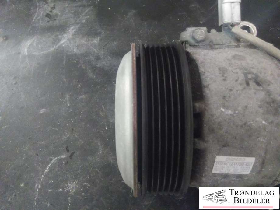 Aircondition kompressor til Toyota Yaris 2012-2014 (Type III, Fase 1)  (883100D410|8831052710|883100D380|)