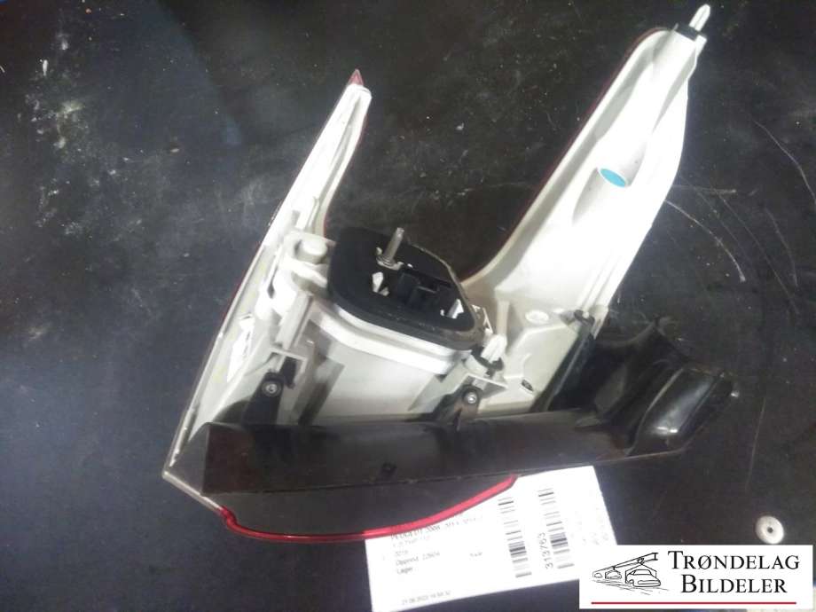 Baklykt høyre ytre til Peugeot 2008 2013-2019 (Type I)  (9678074380|)
