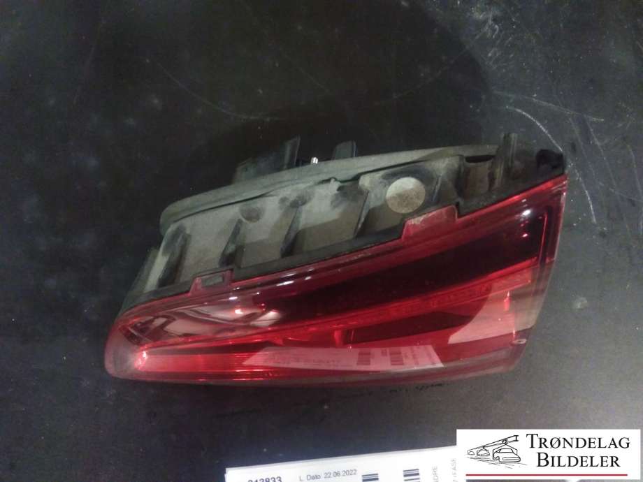 Baklykt høyre indre til VW Golf VII 2012-2017 (Fase 1)  (5G0 945 308 F|81240201|)