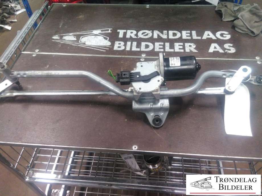 Viskermotor frontrute komplett m/overføring til VW Transporter / Caravelle 2009-2015 (Fase 2) (T5) (T5) (7E1955113B|443122351017|)