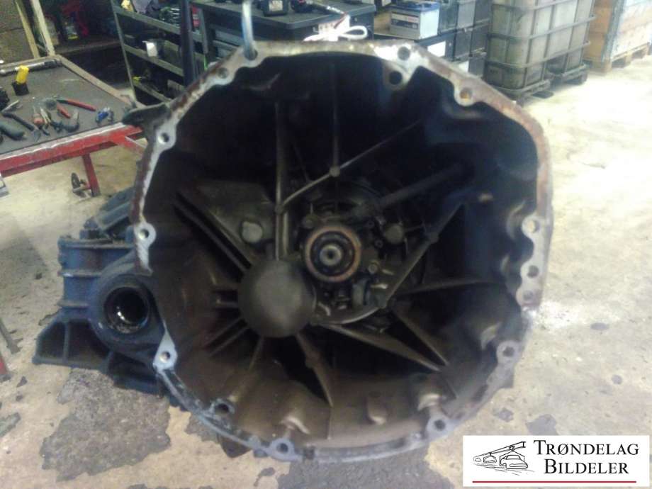 Girkasse manuell 6-trinn til Nissan Qashqai 2007-2010 (Type I, Fase 1)  