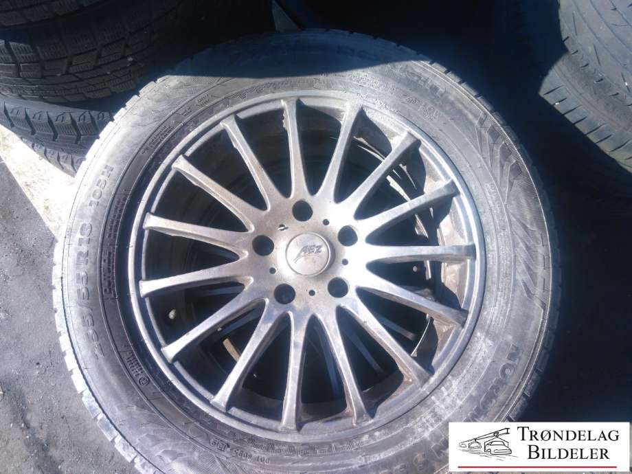 Hjulsett aluminium sommer til SsangYong Kyron 2006-2008 (NOKIAN|255/55R18 5X130 8JX18 ET43? CB84.1MM|5MM MØNSTERDYBDE|PROD:12-19)