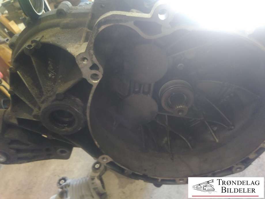Girkasse manuell 6-trinn til Volvo V60 2010-2013 (Type I, Fase 1) (MMT6|BG9R7002JCD|TIGC1031211045640)