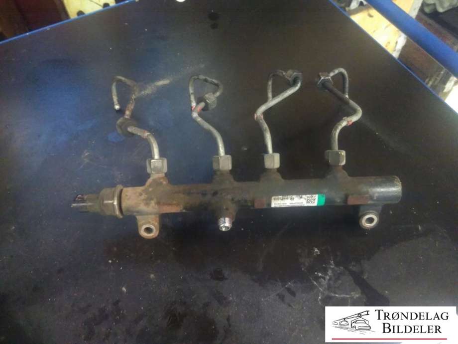 Dyseskinne (fuelrail) til SsangYong Kyron 2006-2008  (DELPHI|R9144Z190A|A6640700295|)