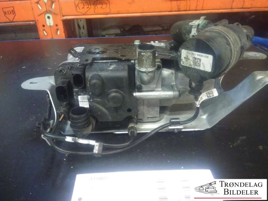 Dieselvarmer til BMW X5 2013-2018 (F15) (F15) (WEBASTO|64.12-9330592-02|9025417D|64 12 9 343 172)