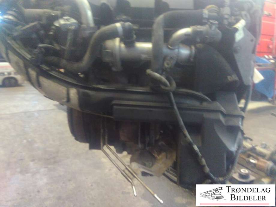 Motor diesel til Volvo V70 2007-2013 (Type III, Fase 1)  (8252346|6901666|6901471|6901568|6901680|6906057|D4204T/T2)