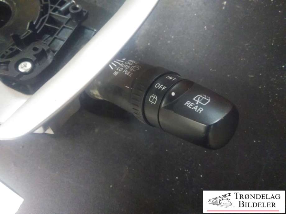 Bryter combi til Mitsubishi Outlander 2015-->> (Type III, Fase 2) (40101506110190|)